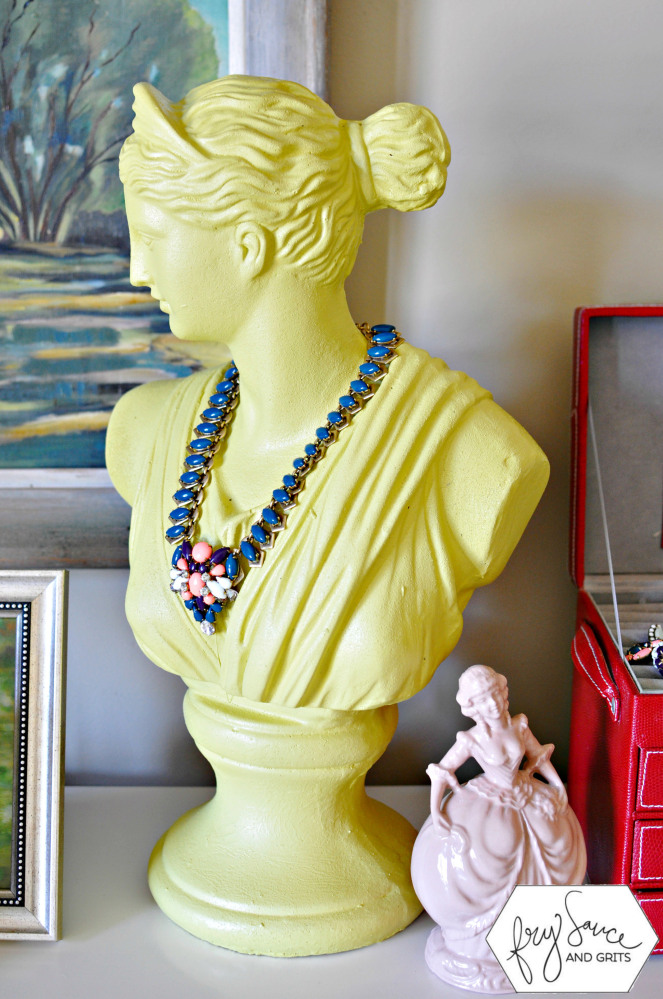 Spray-Painted-Bust-Jewelry-Holder-FrySauceandGrits.com_