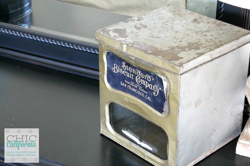 Standard Biscuit Co Container